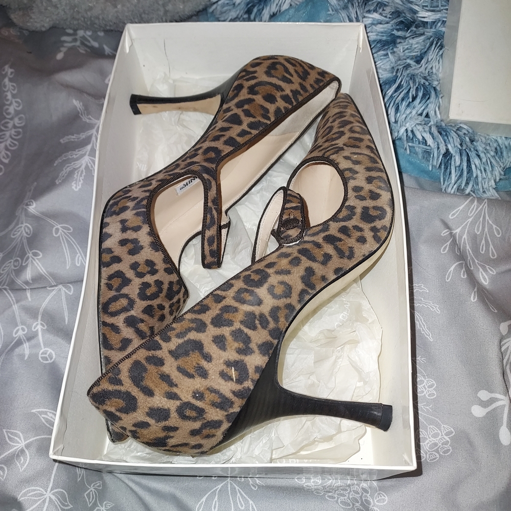 Leopard Print Stiletto Heels